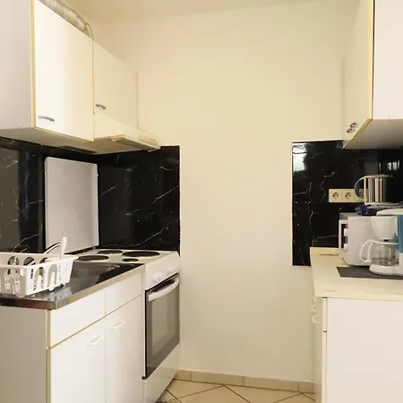 Apartamento Katarina 1 *